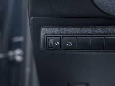 Used 2019 Toyota Corolla SE w/ SE Option Package image 36