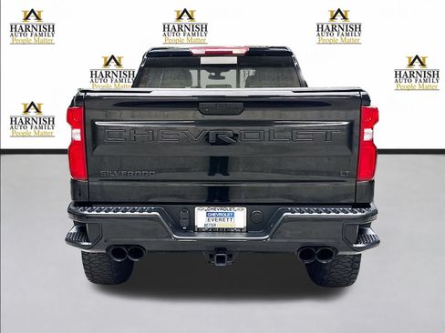 Used 2022 Chevrolet Silverado 1500 LT Trail Boss w/ Convenience Package II AWD/4WD image 7