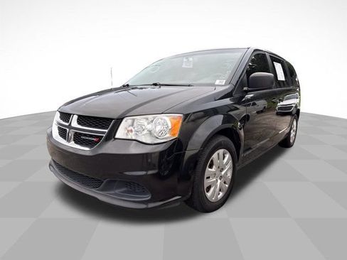 Used 2018 Dodge Grand Caravan SE w/ UConnect Hands-Free Group FWD image 1