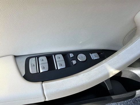 Used 2021 BMW X3 sDrive30i image 18