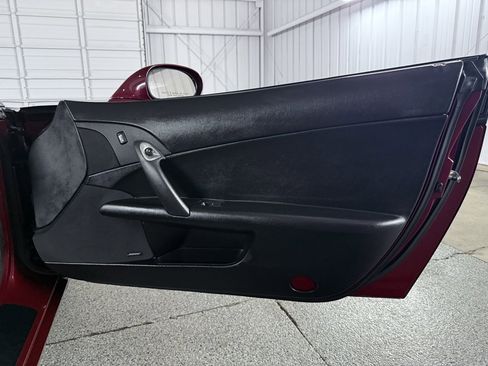 Used 2006 Chevrolet Corvette Convertible w/ Preferred Equipment Group image 38