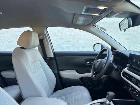 Certified 2023 Honda HR-V LX image 16