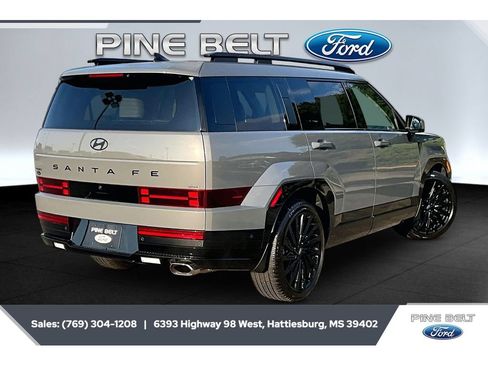 Used 2025 Hyundai Santa Fe Calligraphy AWD/4WD image 11