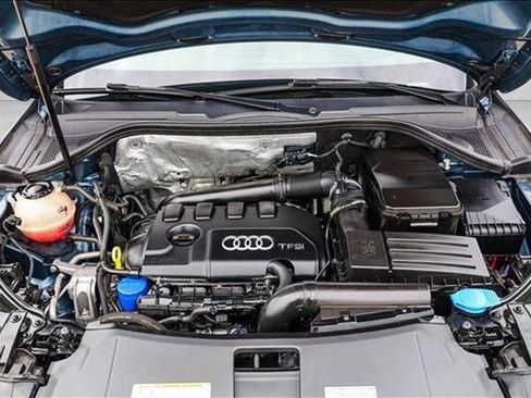 Used 2018 Audi Q3 2.0T Premium Plus w/ Premium Plus Package AWD/4WD image 29