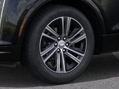 New 2026 Cadillac Lyriq Luxury image 10