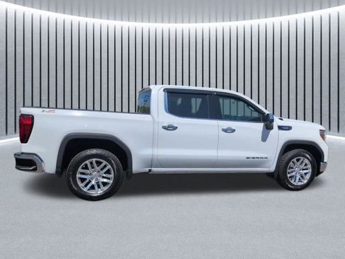 Certified 2022 GMC Sierra 1500 SLT AWD/4WD image 5