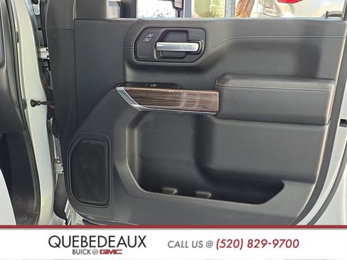 Used 2020 Chevrolet Silverado 2500 LT w/ Advanced Trailering Package AWD/4WD image 27