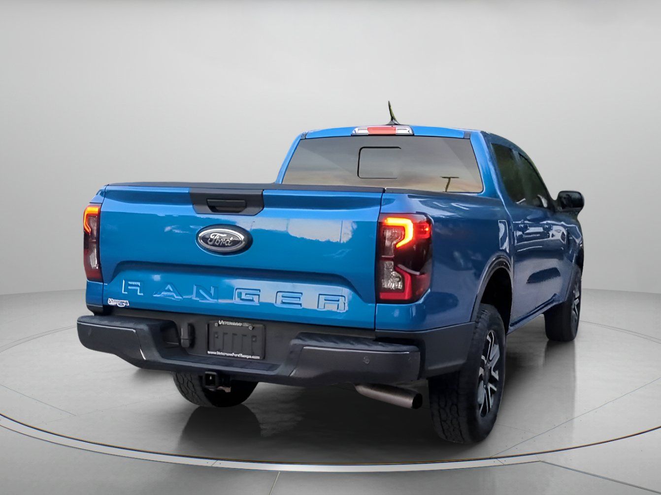Certified 2024 Ford Ranger Lariat w/ Trailer Tow Package RWD image 26