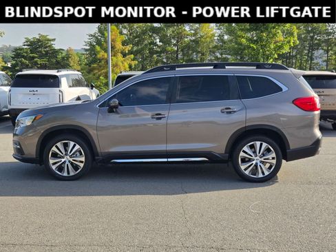 Used 2022 Subaru Ascent Limited AWD/4WD image 4