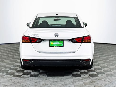 Used 2026 Nissan Altima 2.5 SV FWD image 7