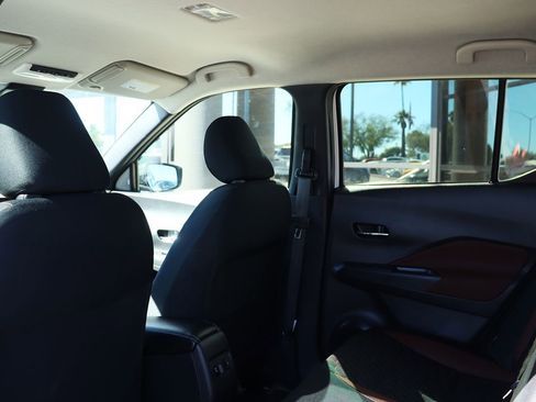 Used 2023 Nissan Kicks SR image 31