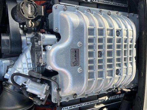 Used 2022 Dodge Charger SRT Hellcat w/ Harman/Kardon Audio Group image 15