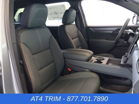 New 2026 GMC Acadia AT4 w/ Luxury Package AWD/4WD image 24