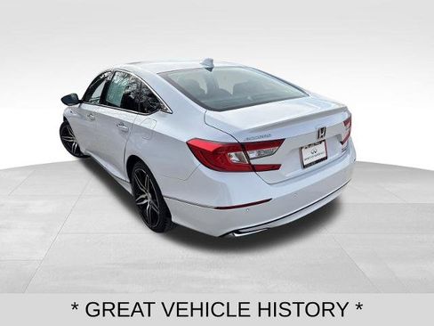 Used 2022 Honda Accord Touring image 3