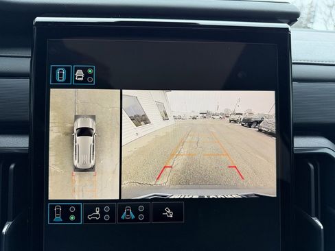 Certified 2024 GMC Acadia AT4 w/ Luxury Package image 30