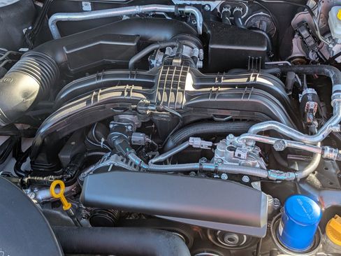 Used 2025 Subaru Outback Limited image 35