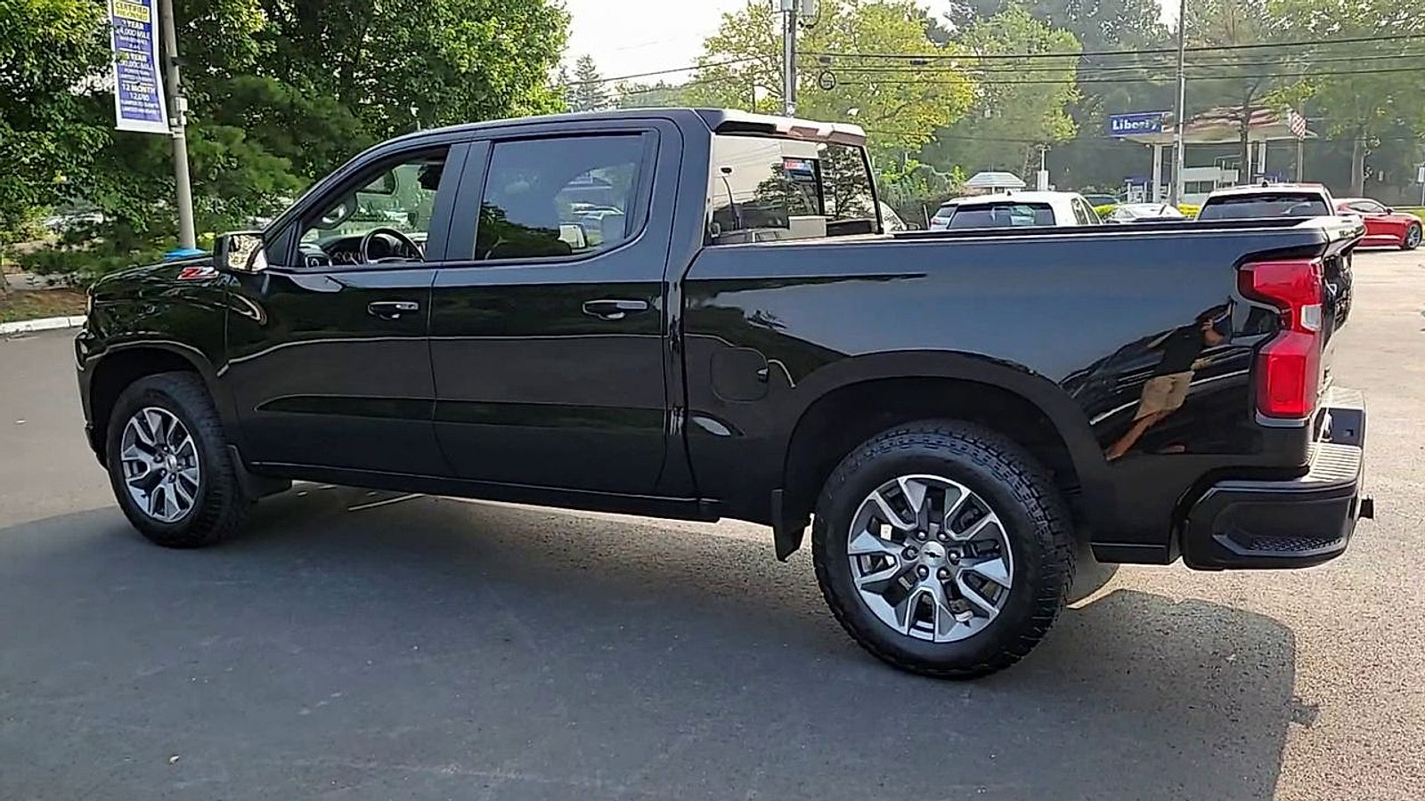 Certified 2021 Chevrolet Silverado 1500 RST w/ All Star Edition Plus AWD/4WD image 4