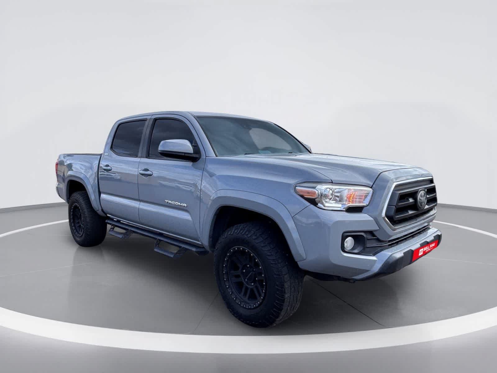 Used 2021 Toyota Tacoma SR5 RWD image 7