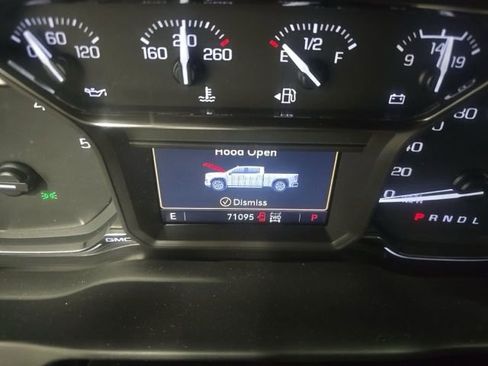 Used 2023 GMC Sierra 2500 SLT AWD/4WD image 9