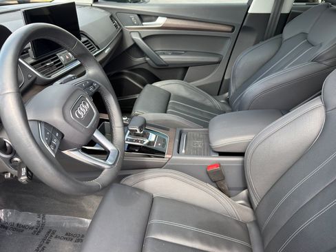Certified 2024 Audi Q5 2.0T Prestige w/ Prestige Package AWD/4WD image 12