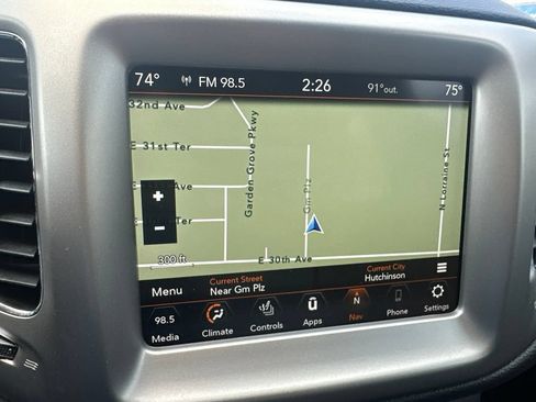 Used 2020 Jeep Compass High Altitude AWD/4WD image 16