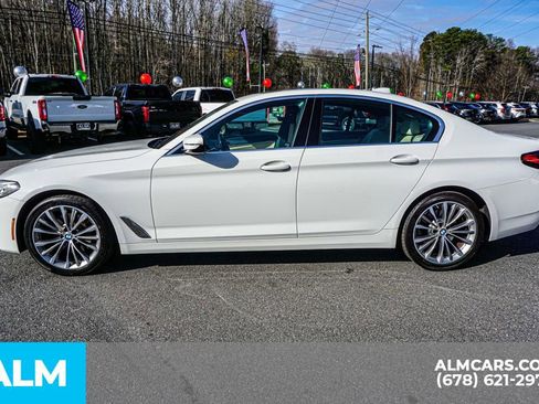 Used 2022 BMW 530i w/ Convenience Package image 7
