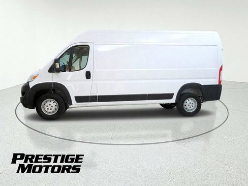 Used 2023 RAM ProMaster 2500 FWD image 4