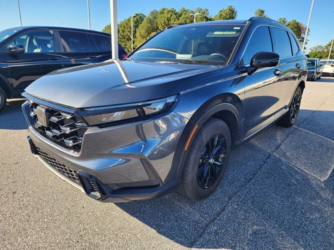 Certified 2025 Honda CR-V Sport image 3