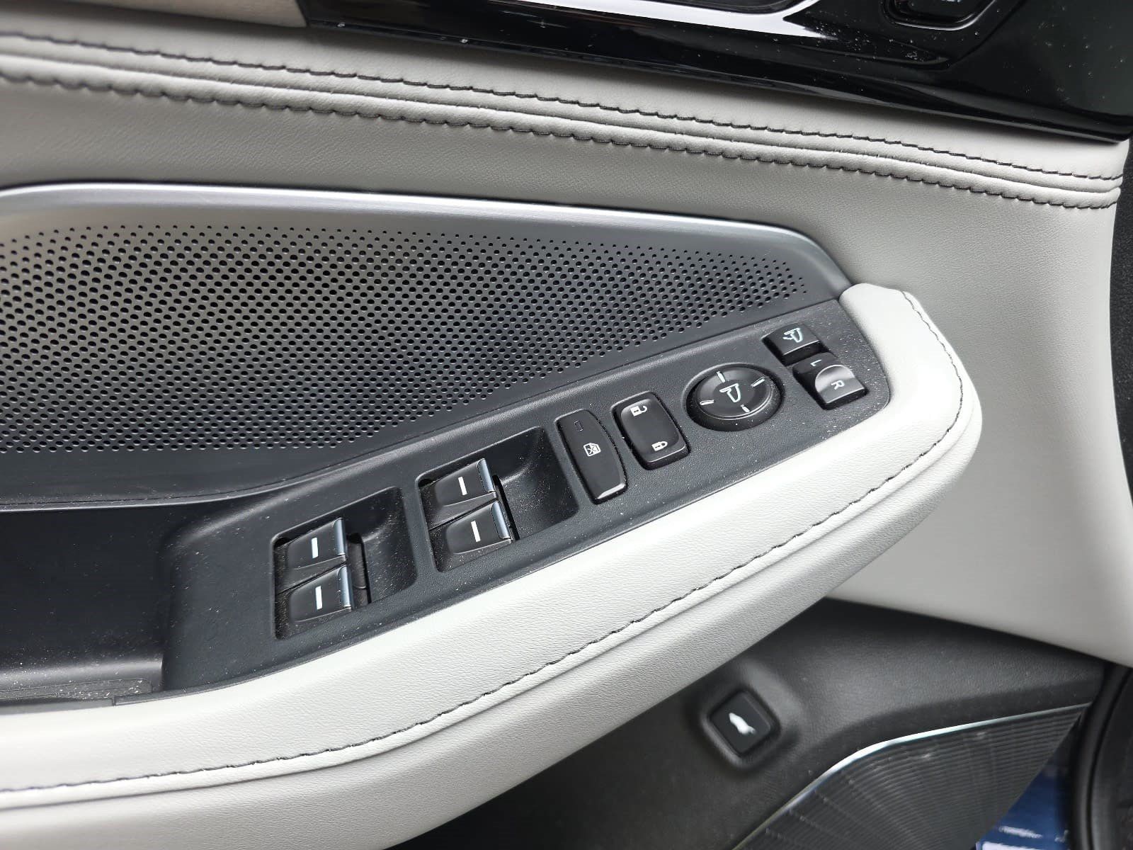 Used 2026 Acura MDX w/ Advance Package AWD/4WD image 20