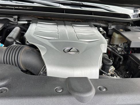 Used 2022 Lexus GX 460 Luxury w/ Sport Design Package image 33