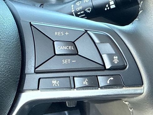 Used 2025 Nissan Sentra SV w/ All-Weather Package FWD image 25