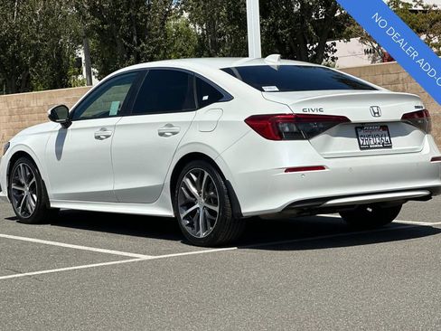Certified 2024 Honda Civic Touring image 6