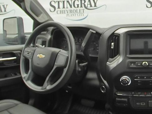 Used 2024 Chevrolet Silverado 3500 W/T RWD image 16