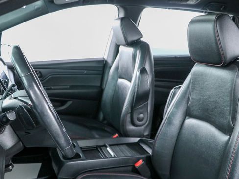 Used 2023 Honda Odyssey Sport image 24