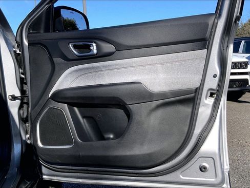 Certified 2022 Jeep Compass Latitude image 21