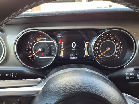 Used 2021 Jeep Wrangler Unlimited Sahara image 14