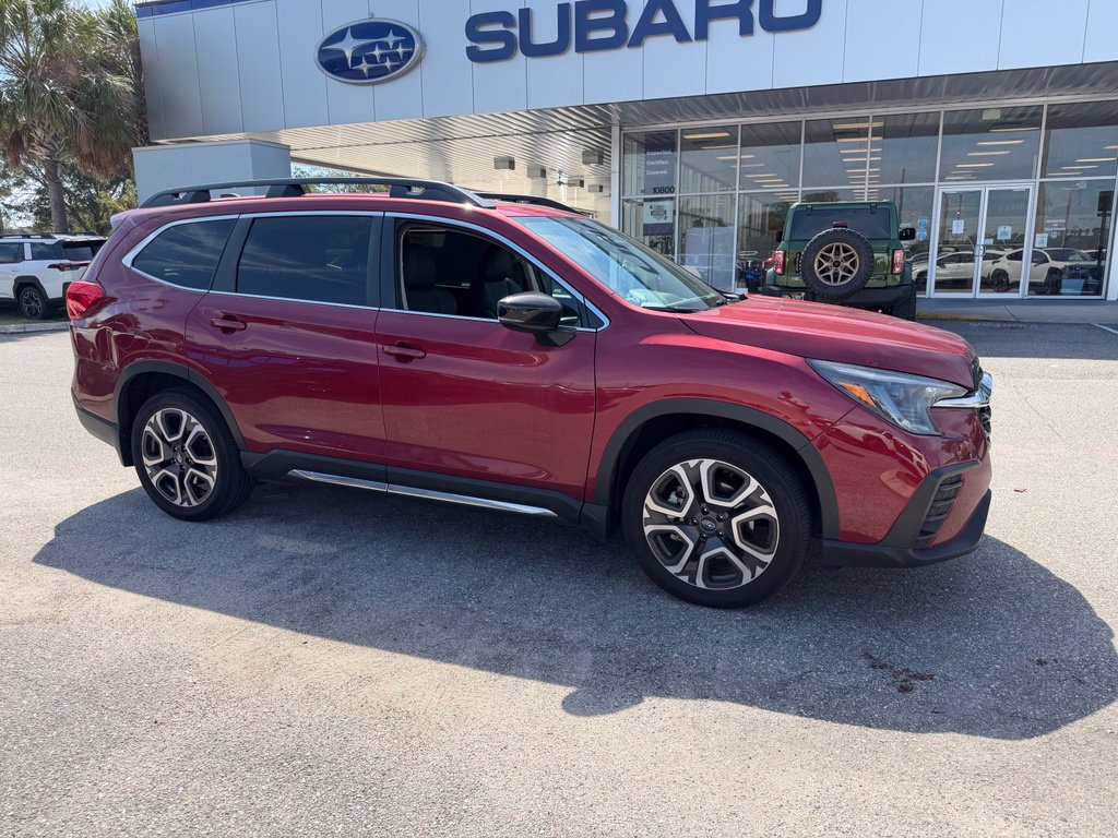 Used 2024 Subaru Ascent Limited w/ Technology Package AWD/4WD image 1