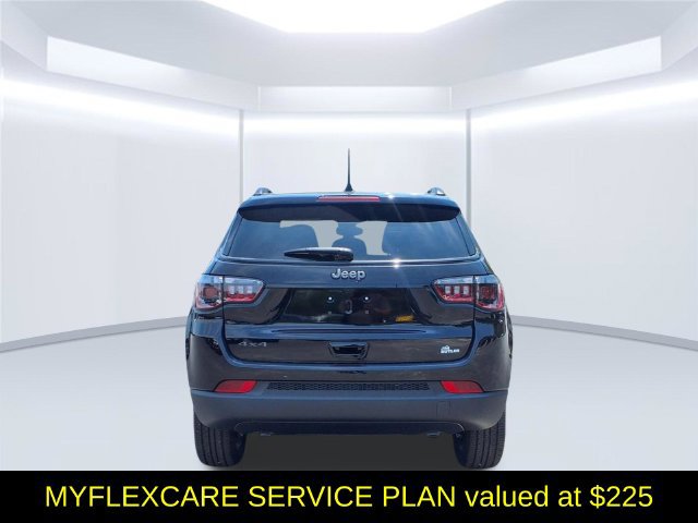 New 2026 Jeep Compass Latitude AWD/4WD image 5