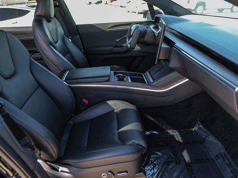 Used 2023 Tesla Model X AWD/4WD image 16