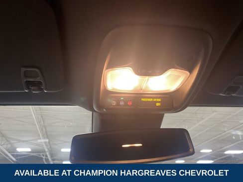 Used 2023 Chevrolet Colorado Z71 w/ Z71 Convenience Package 2 AWD/4WD image 25