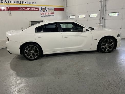 Used 2015 Dodge Charger R/T image 8
