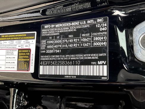 Used 2025 Mercedes-Benz GLS 450 4MATIC image 26