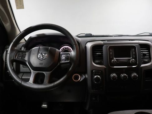Used 2019 RAM 1500 Express w/ Express Value Package image 16