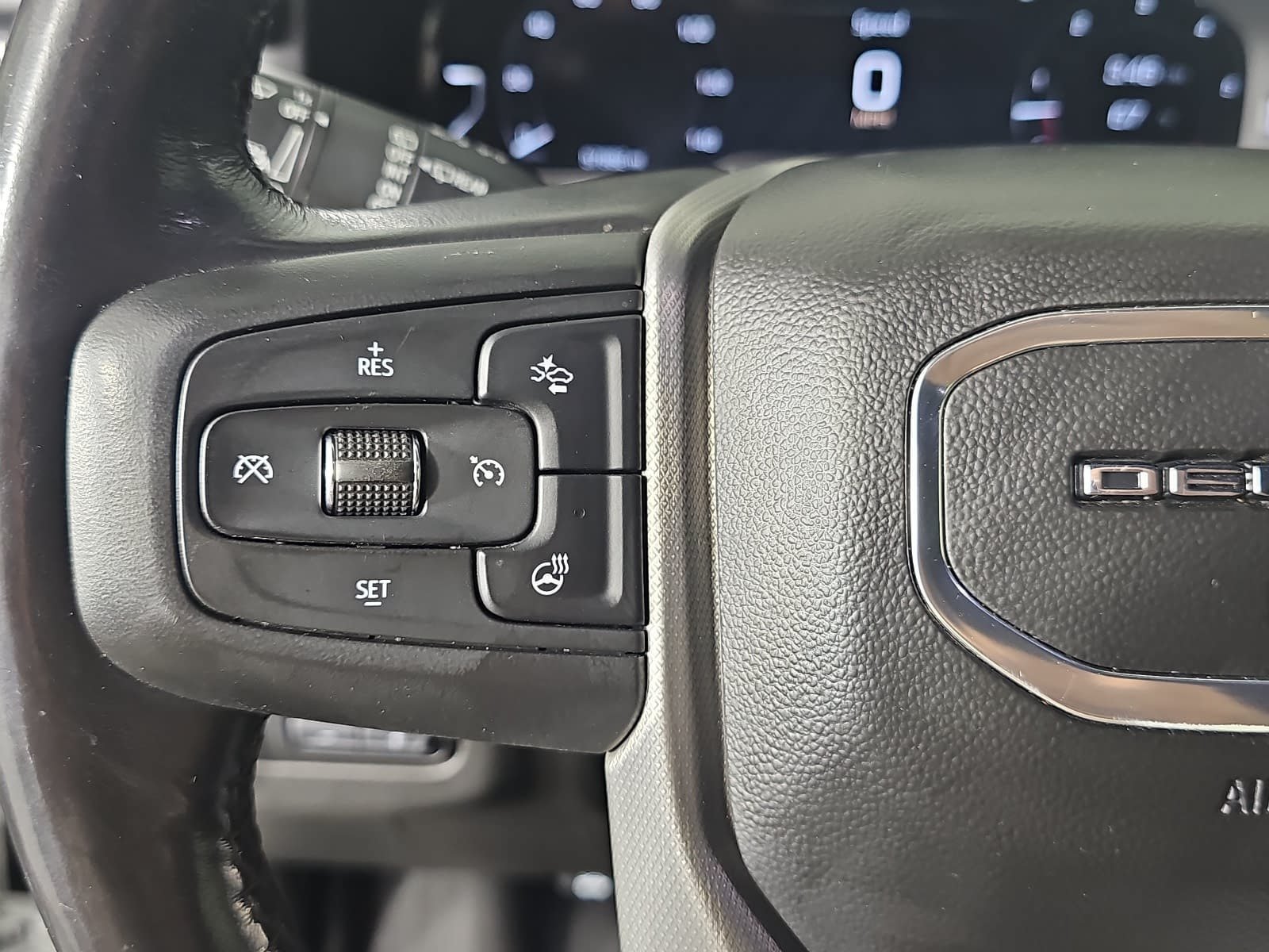 Used 2022 GMC Yukon XL Denali w/ Max Trailering Package AWD/4WD image 20