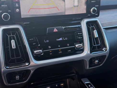 Used 2021 Kia Sorento SX Prestige image 15