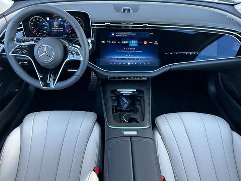 New 2026 Mercedes-Benz E 450 4MATIC All-Terrain Wagon image 14