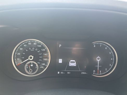 Used 2025 Genesis G70 3.3T Advanced image 16