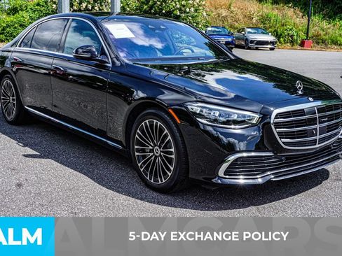 Used 2024 Mercedes-Benz S 580e 4MATIC Sedan image 4