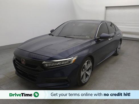 Used 2018 Honda Accord Touring image 1
