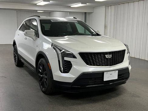 Certified 2023 Cadillac XT4 Sport w/ LPO, Onyx Lite Package image 7